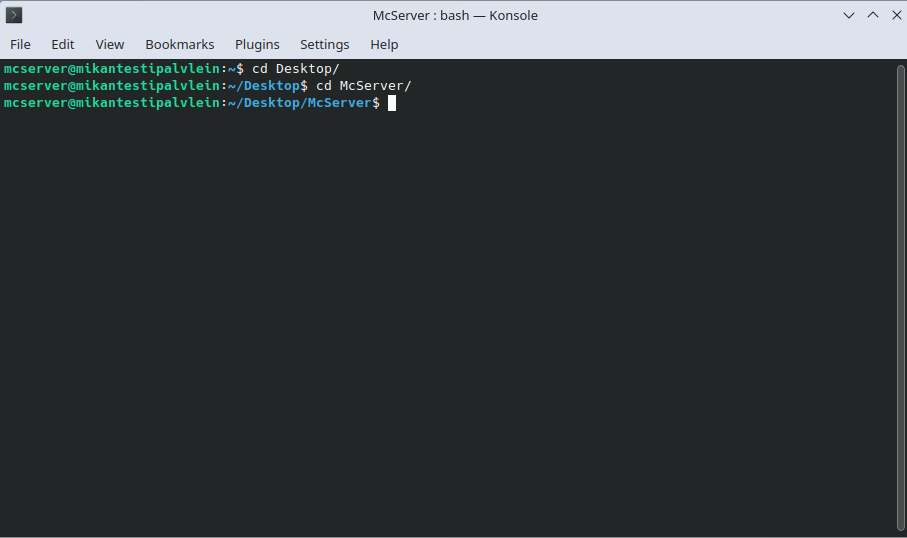 Navigating to the server folder via the console.